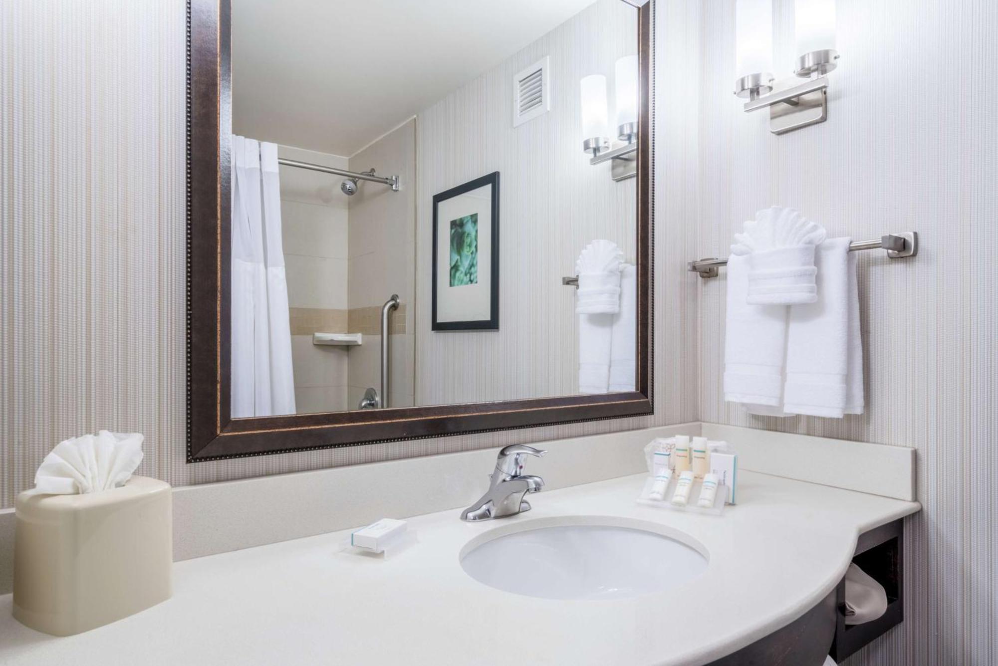 Hilton Garden Inn Valley Forge/Oaks Exterior photo