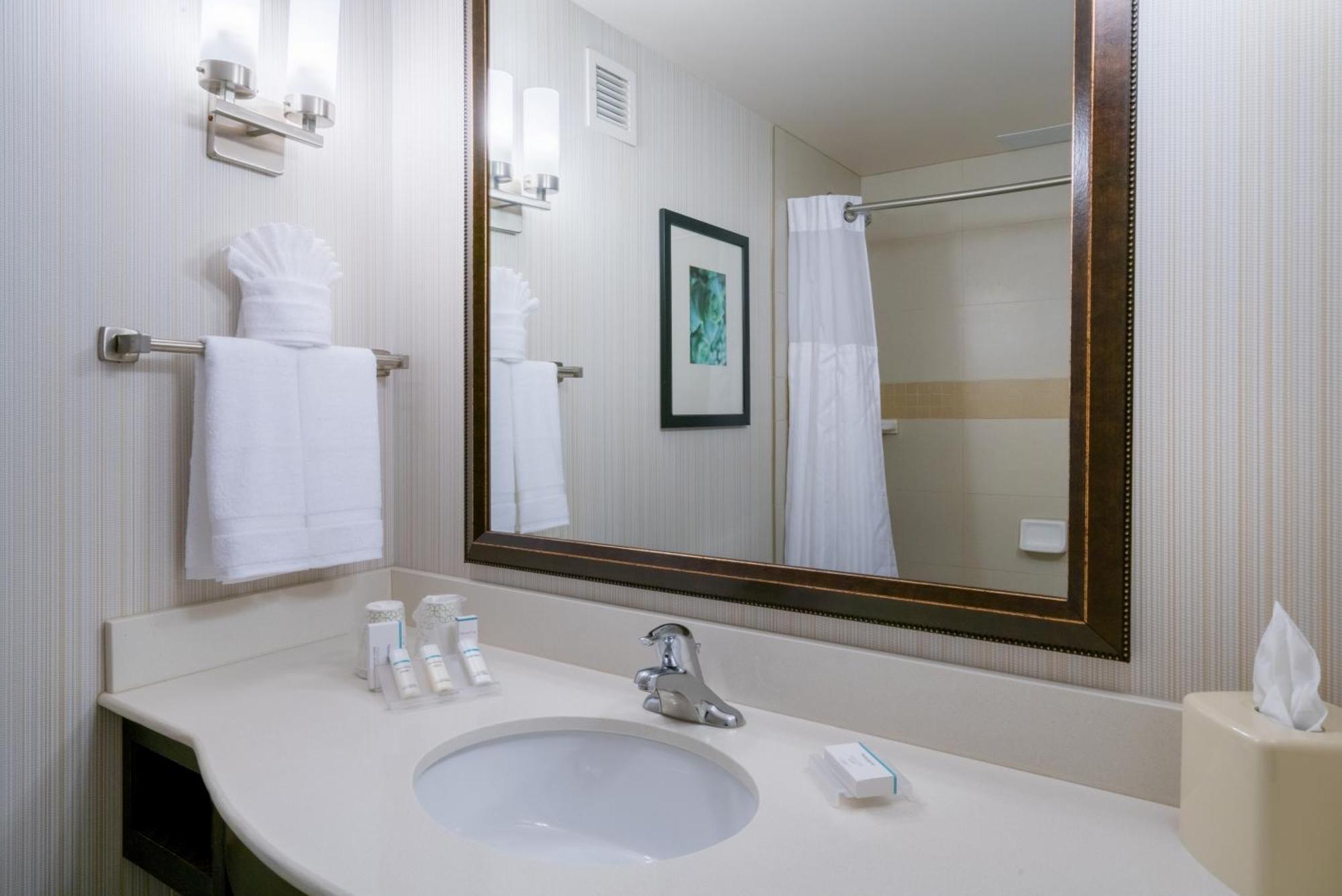 Hilton Garden Inn Valley Forge/Oaks Exterior photo